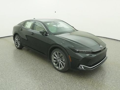 New 2026 Toyota Crown Limited w/ Advanced Technology Package image 13