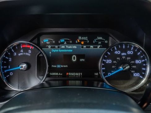 Used 2018 Ford F350 Lariat w/ Lariat Ultimate Package AWD/4WD image 25