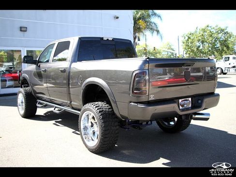Used 2017 RAM 2500 Laramie w/ Sport Appearance Group AWD/4WD image 7