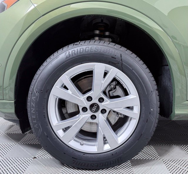 New 2026 Audi Q5 Premium AWD/4WD image 9