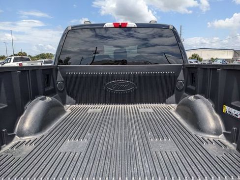 Used 2025 Ford F150 Lightning Flash AWD/4WD image 13
