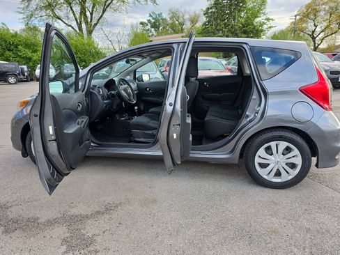 Used 2019 Nissan Versa Note SV FWD image 13