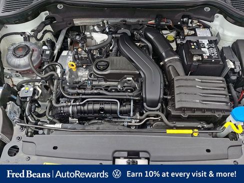 Certified 2025 Volkswagen Taos S AWD/4WD image 28
