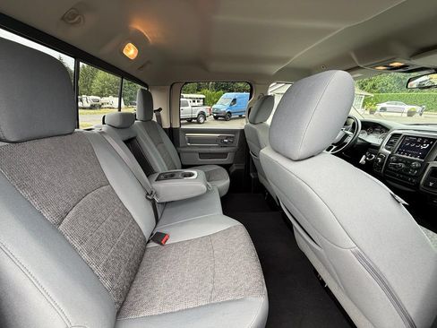 Used 2018 RAM 1500 Big Horn AWD/4WD image 17