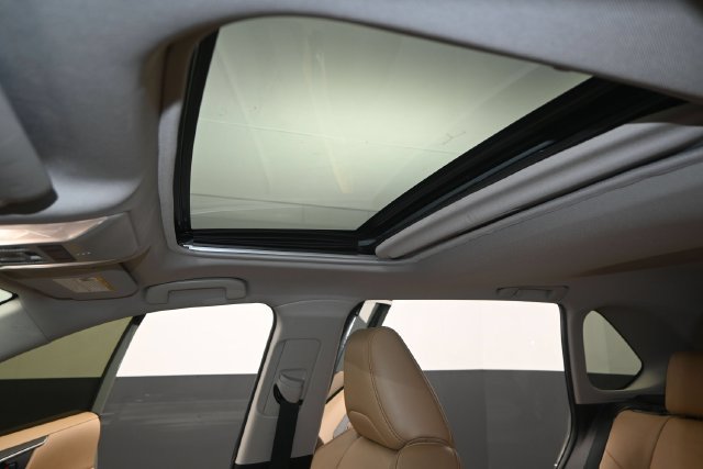 Used 2022 Toyota RAV4 XLE Premium FWD image 11
