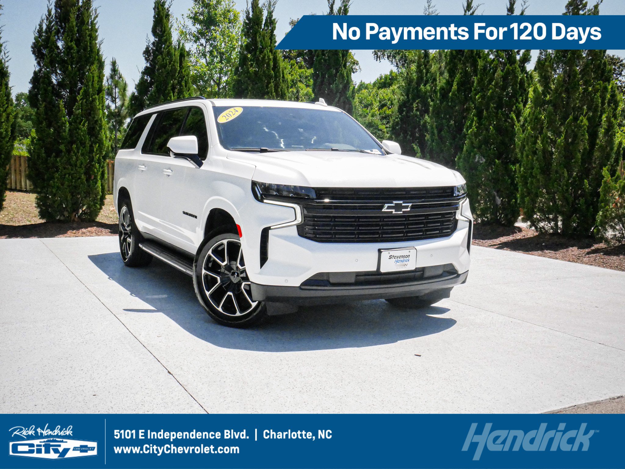 Used 2024 Chevrolet Suburban RST RWD image 1