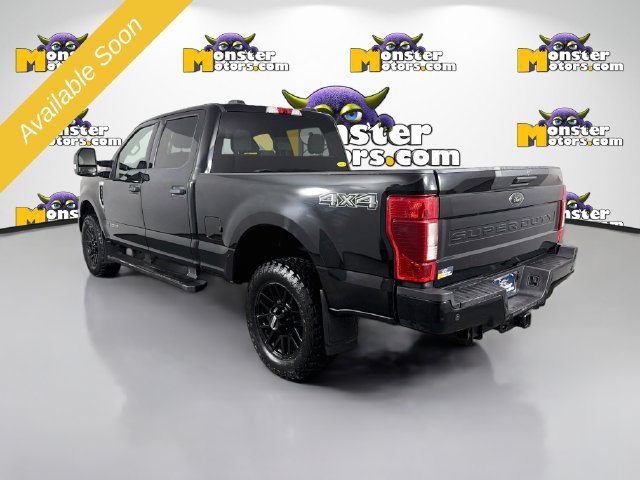 Used 2022 Ford F250 XLT w/ Black Appearance Package AWD/4WD image 7
