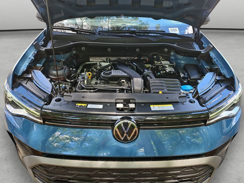 Used 2025 Volkswagen Taos S FWD image 32