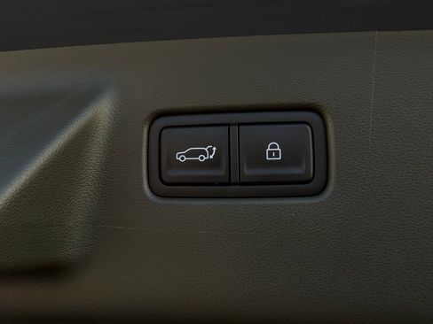 Used 2025 Hyundai Santa Fe Calligraphy image 30