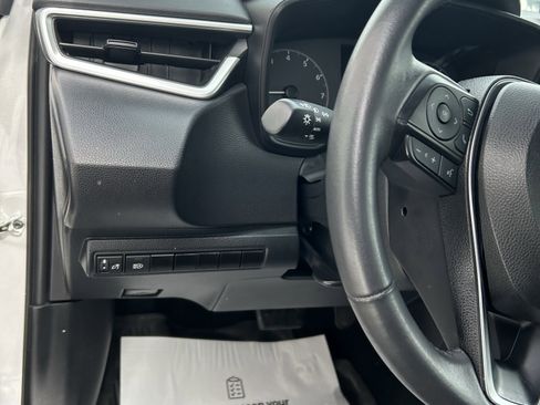 Certified 2024 Toyota Corolla SE w/ SE Premium Package image 17