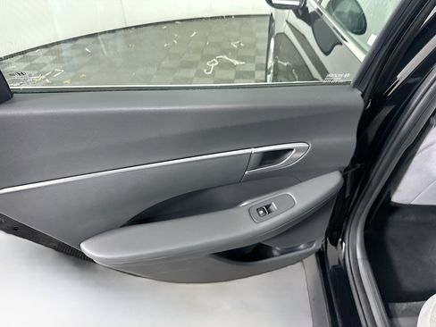 Used 2021 Hyundai Sonata SE image 24