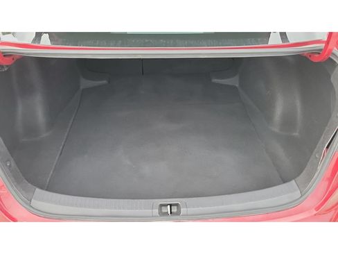 Used 2025 Toyota Corolla LE FWD image 9