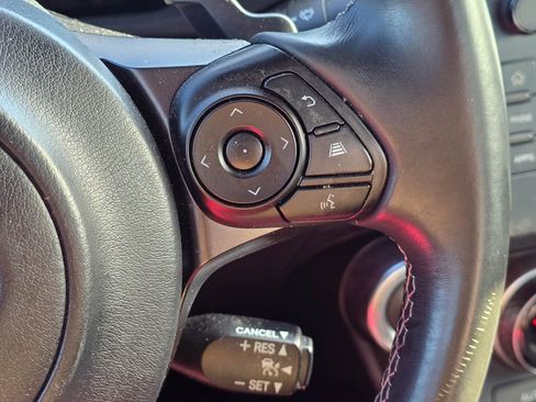 Used 2024 Toyota GR86 Premium image 21