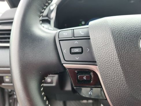 Certified 2025 Toyota Camry SE image 15