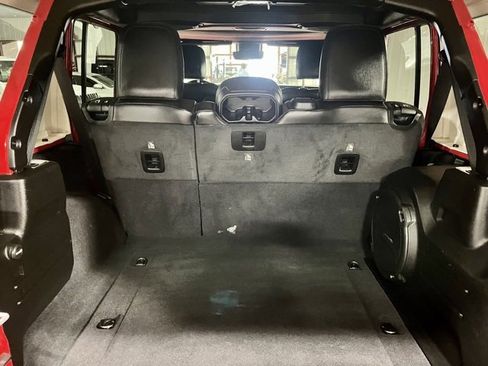 Used 2022 Jeep Wrangler Unlimited Rubicon image 4
