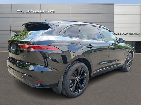 Used 2026 Jaguar F-PACE R-Dynamic S AWD/4WD image 2