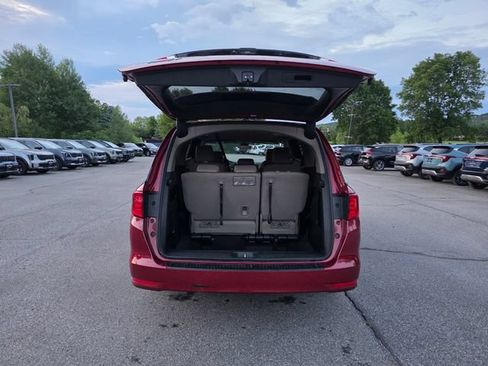 Used 2022 Honda Odyssey EX image 10