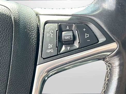 Used 2019 Buick Encore Essence image 32