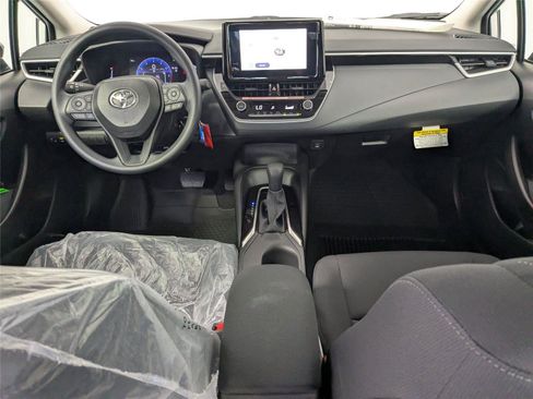 New 2026 Toyota Corolla LE image 7