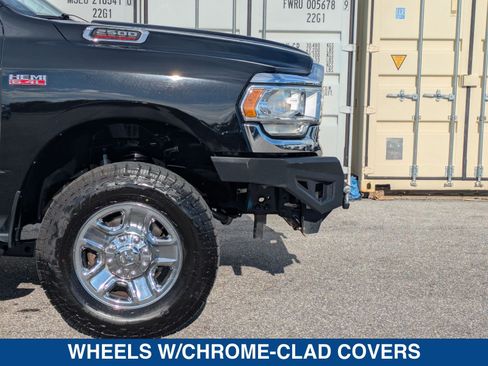 Used 2022 RAM 2500 Big Horn AWD/4WD image 12
