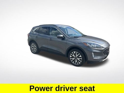 Used 2022 Ford Escape Titanium AWD/4WD image 8