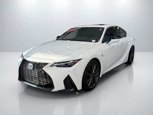 Used 2022 Lexus IS 350 F Sport RWD image 3