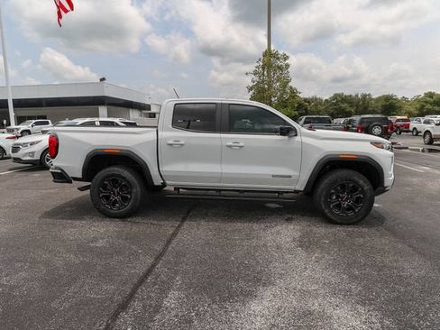 Used 2024 GMC Canyon Elevation w/ Convenience Package RWD image 11