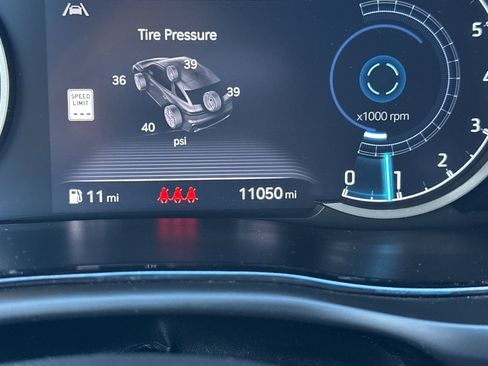 Used 2024 Genesis GV70 2.5T w/ Select Package image 35