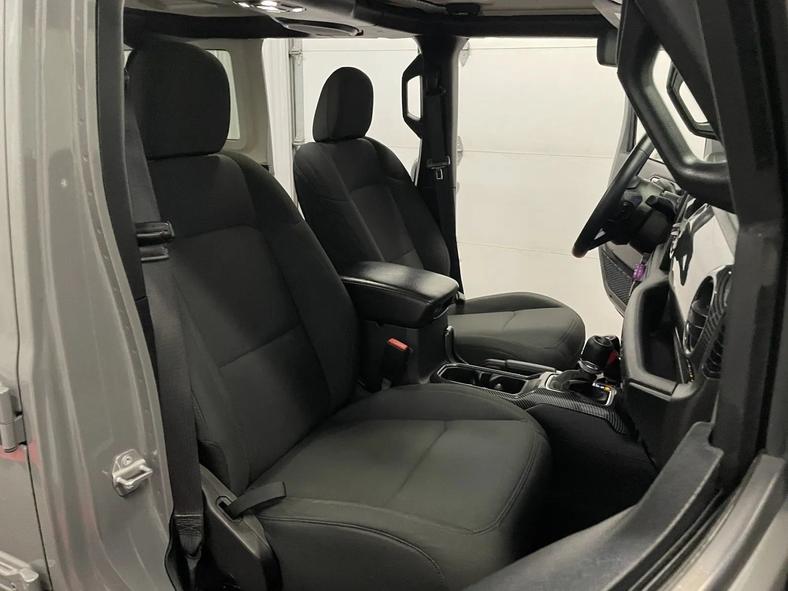 Used 2021 Jeep Wrangler Unlimited Sport AWD/4WD image 44