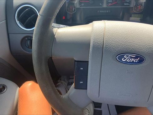 Used 2006 Ford F150 XLT RWD image 22