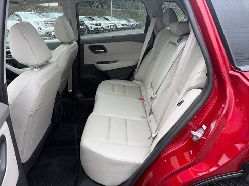 Used 2023 Nissan Rogue SV w/ SV Premium B Package AWD/4WD image 25