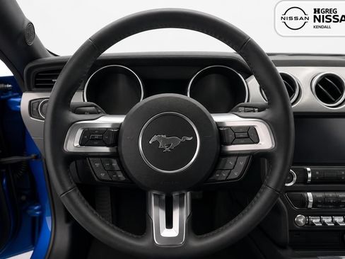 Used 2020 Ford Mustang Premium RWD image 7