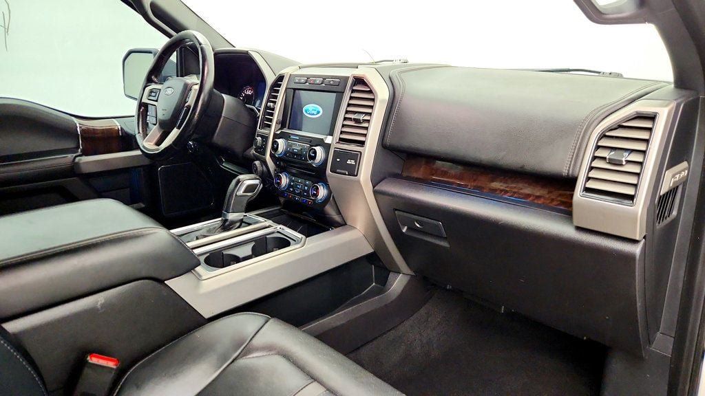 Used 2017 Ford F150 Platinum w/ Equipment Group 701A Luxury AWD/4WD image 24