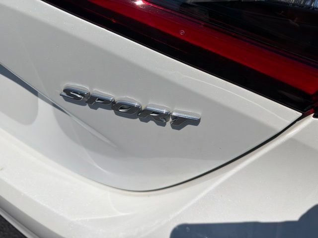Used 2024 Honda Civic Sport image 12
