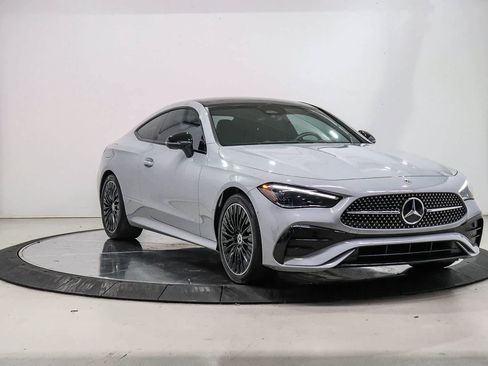 Used 2024 Mercedes-Benz CLE 300 4MATIC Coupe image 5