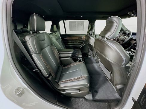 Certified 2023 Jeep Grand Cherokee L Summit w/ Luxury Tech Group V image 40