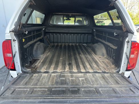 Used 2016 Chevrolet Colorado W/T w/ WT Convenience Package RWD image 21