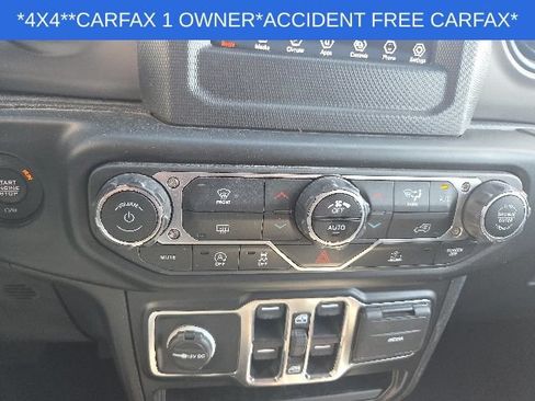Used 2022 Jeep Gladiator Sport AWD/4WD image 38