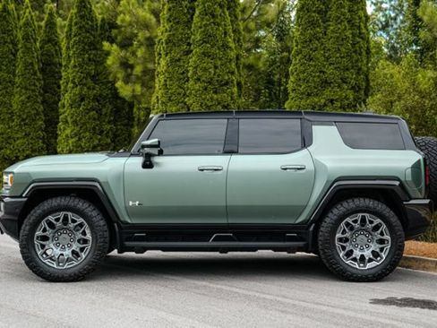 Used 2024 GMC Hummer EV 3X AWD/4WD image 9