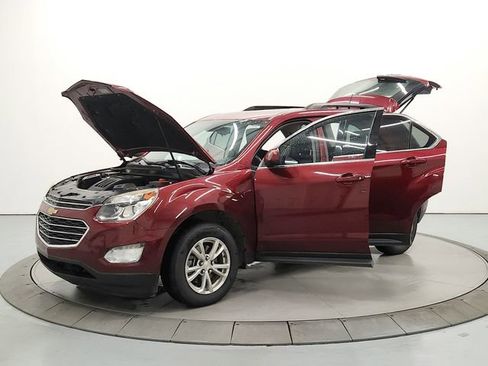 Used 2017 Chevrolet Equinox LT FWD image 11