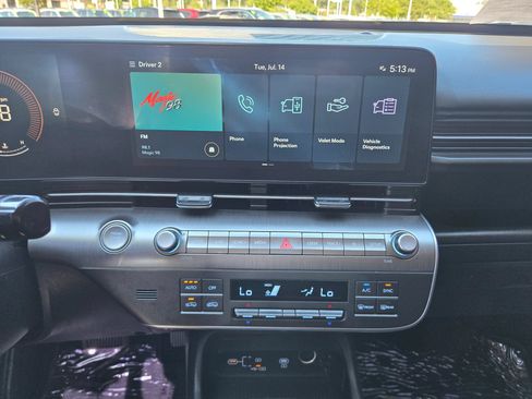 Used 2024 Hyundai Kona SEL AWD/4WD image 13