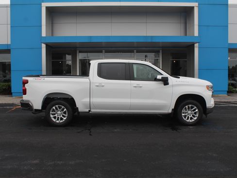 New 2026 Chevrolet Silverado 1500 LT AWD/4WD image 3