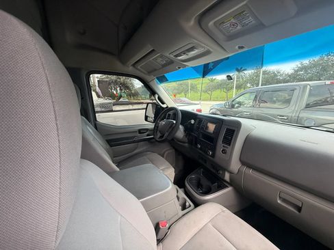 Used 2012 Nissan NV 2500 SV w/ Technology Pkg RWD image 10