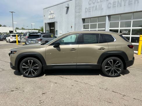 Used 2025 MAZDA CX-50 AWD 2.5 Turbo w/ Premium Pkg image 2
