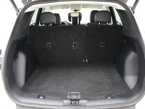 Used 2022 Ford Escape SEL image 9