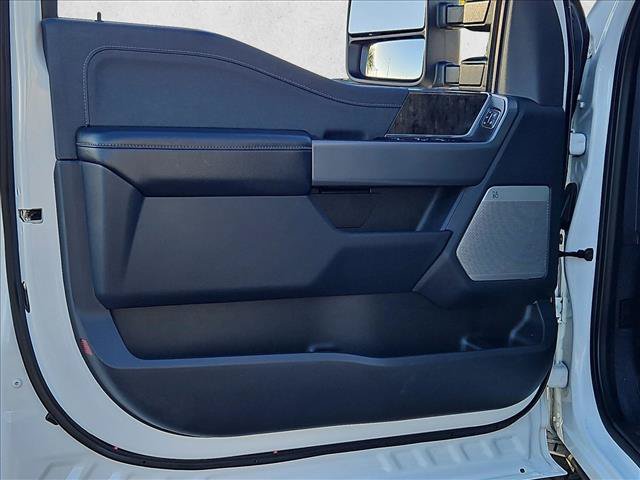 Used 2024 Ford F350 Lariat w/ Lariat Ultimate Package AWD/4WD image 9