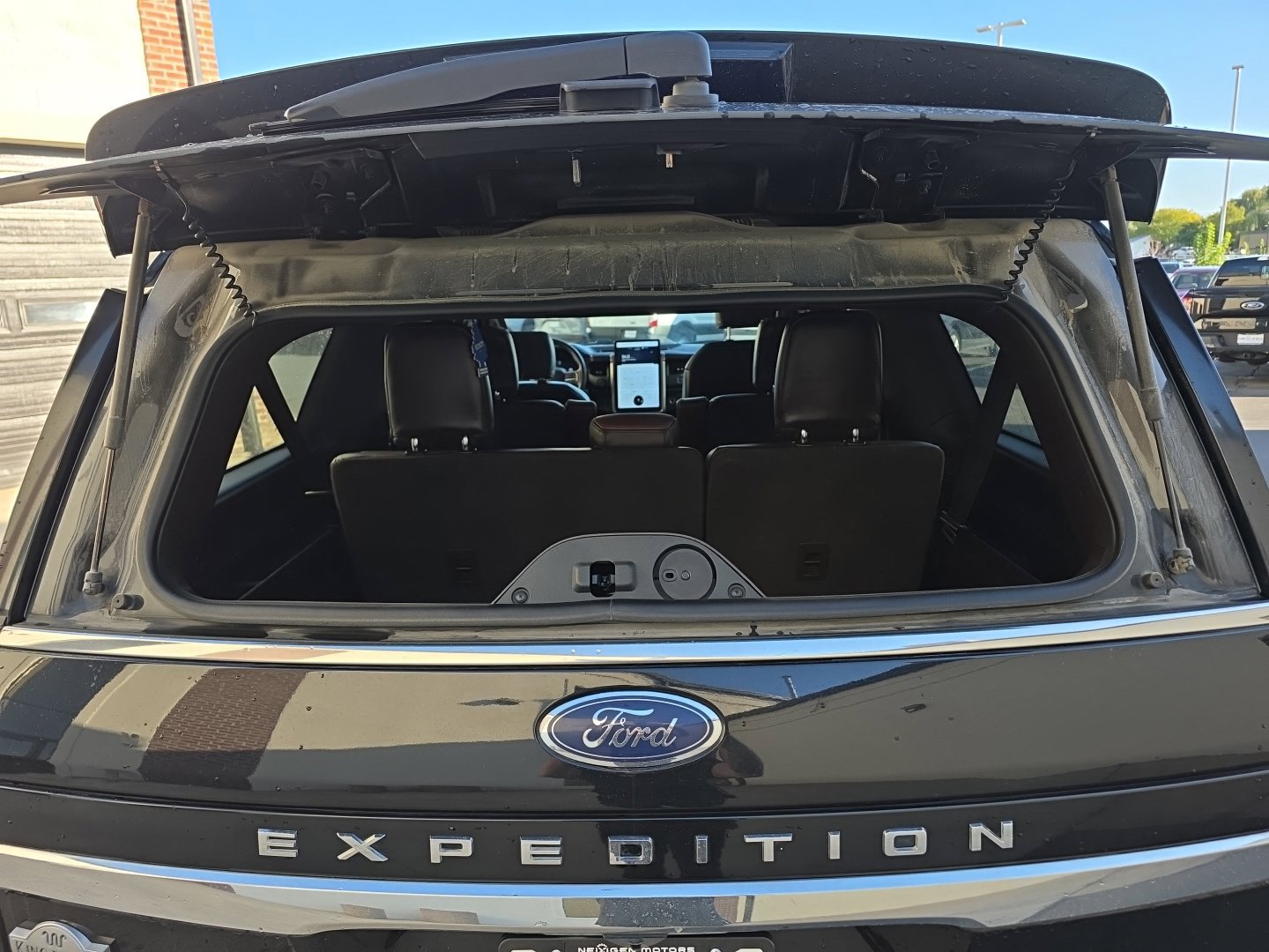 Used 2024 Ford Expedition Max King Ranch AWD/4WD image 30