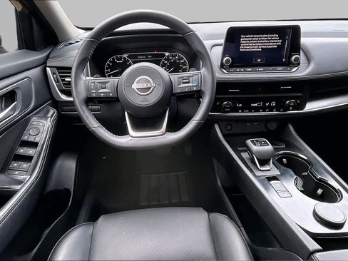 Used 2024 Nissan Rogue SV w/ SV Premium Package AWD/4WD image 6