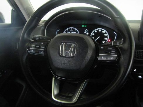 Certified 2023 Honda Civic EX-L image 3