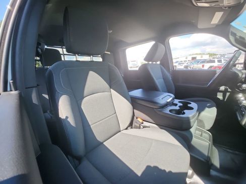 Used 2024 RAM 3500 Tradesman w/ Chrome Appearance Group image 31